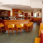 Hotel Hotel