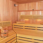 Hotel Hotel 3*