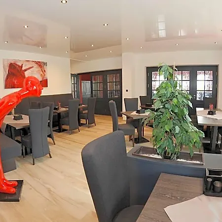 Hotel Hotel-restaurant Rotes Einhorn Düren *** Superior