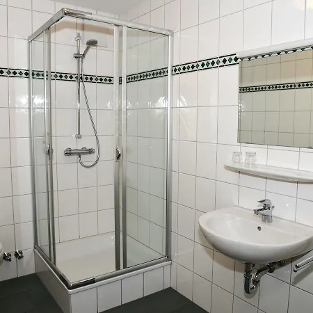 Hotel Hotel-restaurant Rotes Einhorn Düren *** Superior 3*